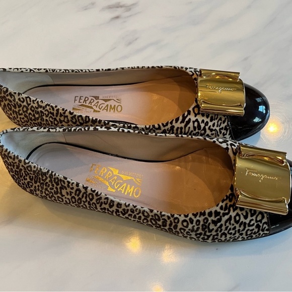 Salvatore Ferragamo Leopard Print Flats size 7 - Picture 2 of 4